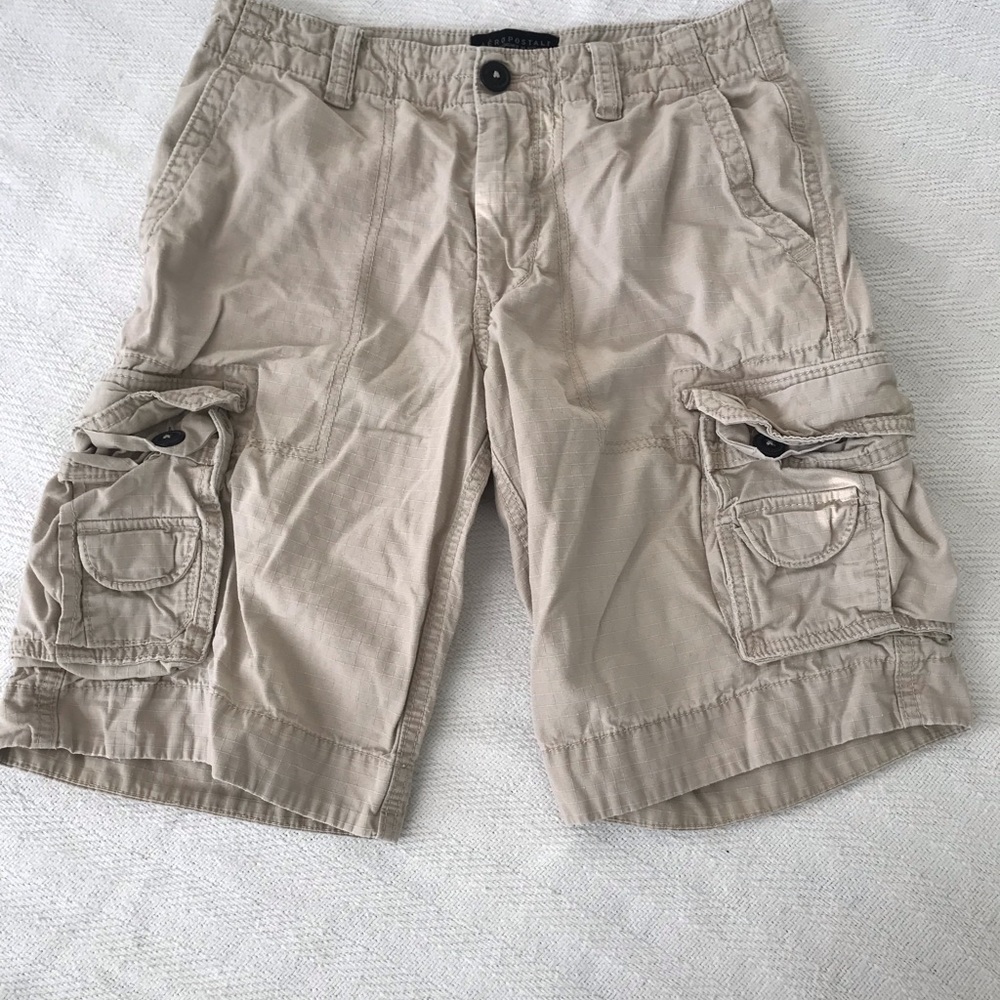 Aeropostale Khaki Cargo Shorts